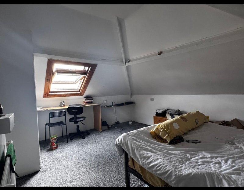Room Radyr Place in Cardiff
