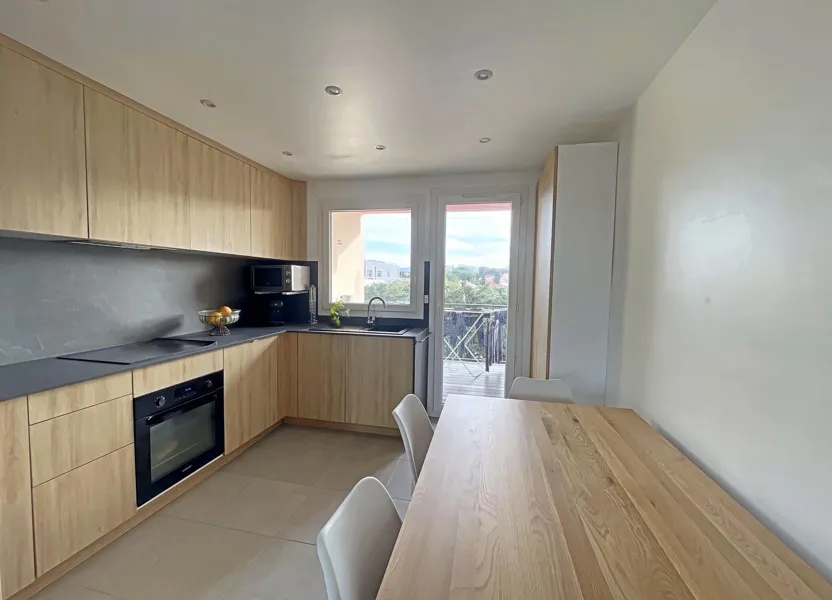 Appartement Avenue Clot-Bey à Marseille