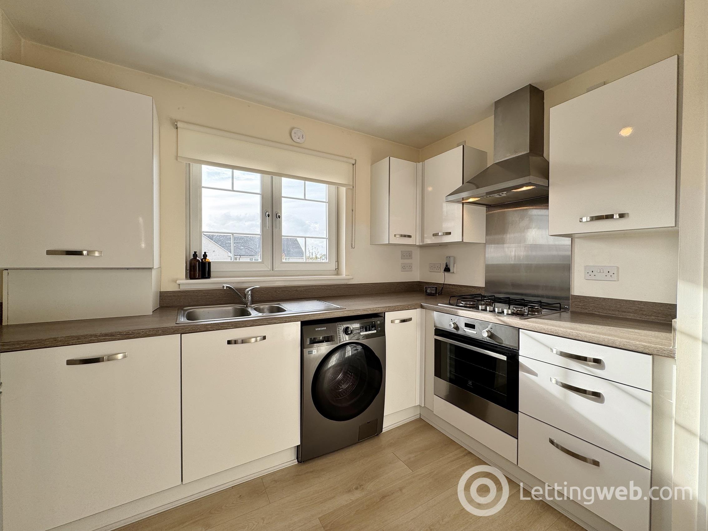 Flat Gartloch Road in Glasgow