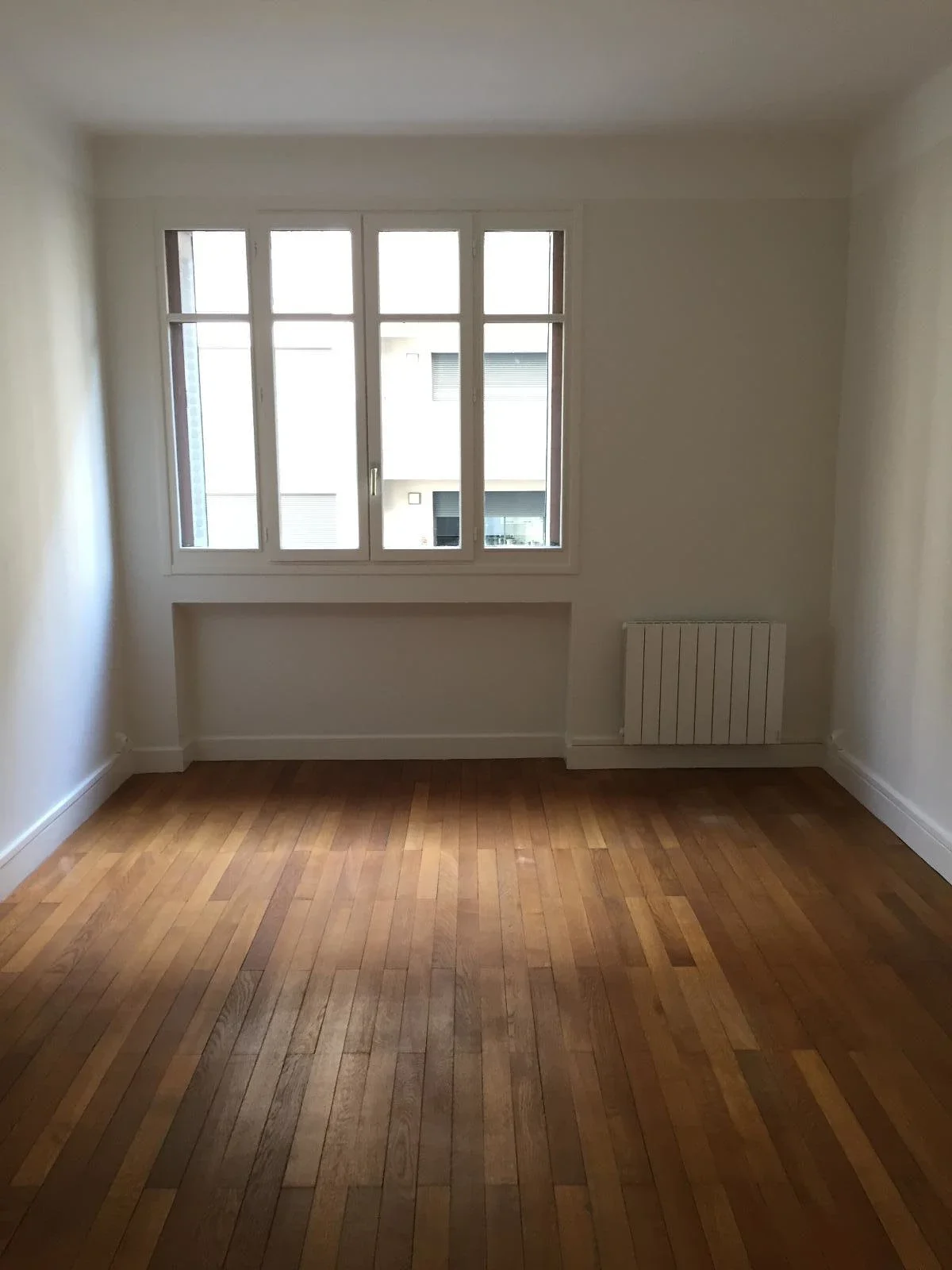 Flat Rue Louis Becker in Villeurbanne