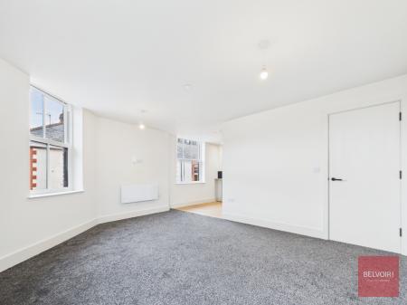 Flat Dillwyn Street in Swansea