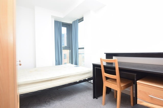 Flat Fitzwilliam Street in Sheffield