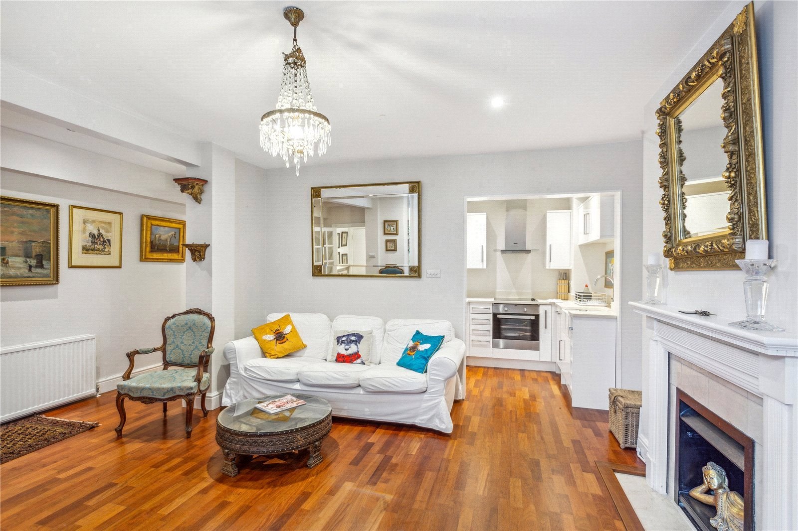 Flat Campden Grove in Greater London