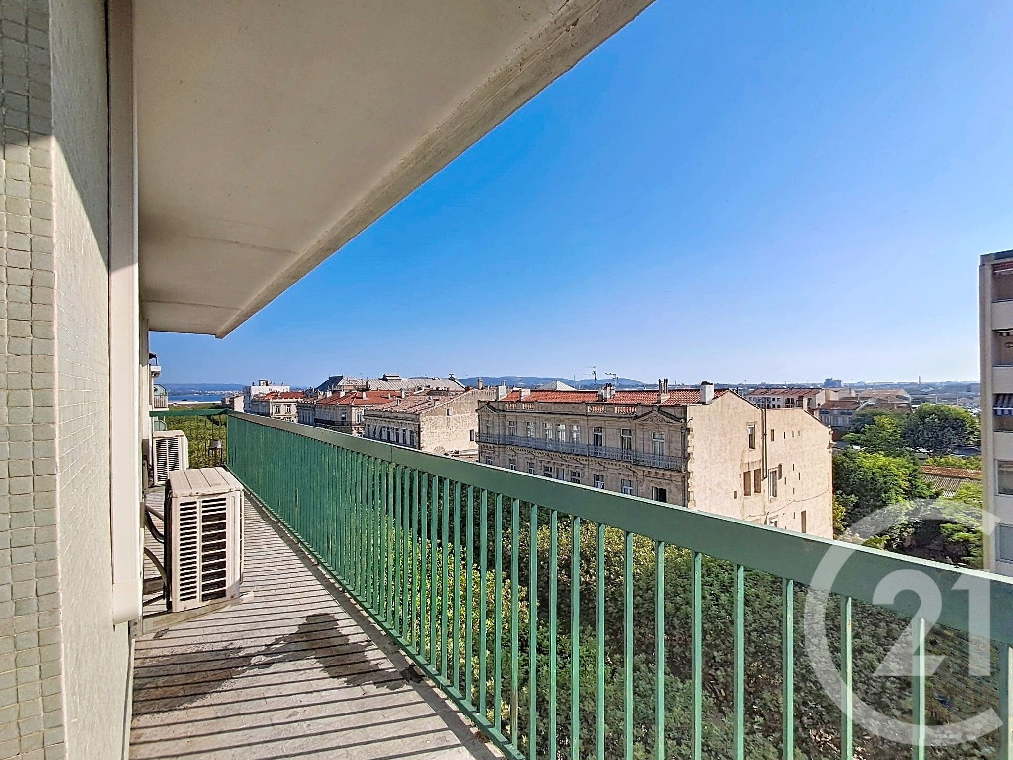 Flat Avenue Raymond Dugrand in Montpellier