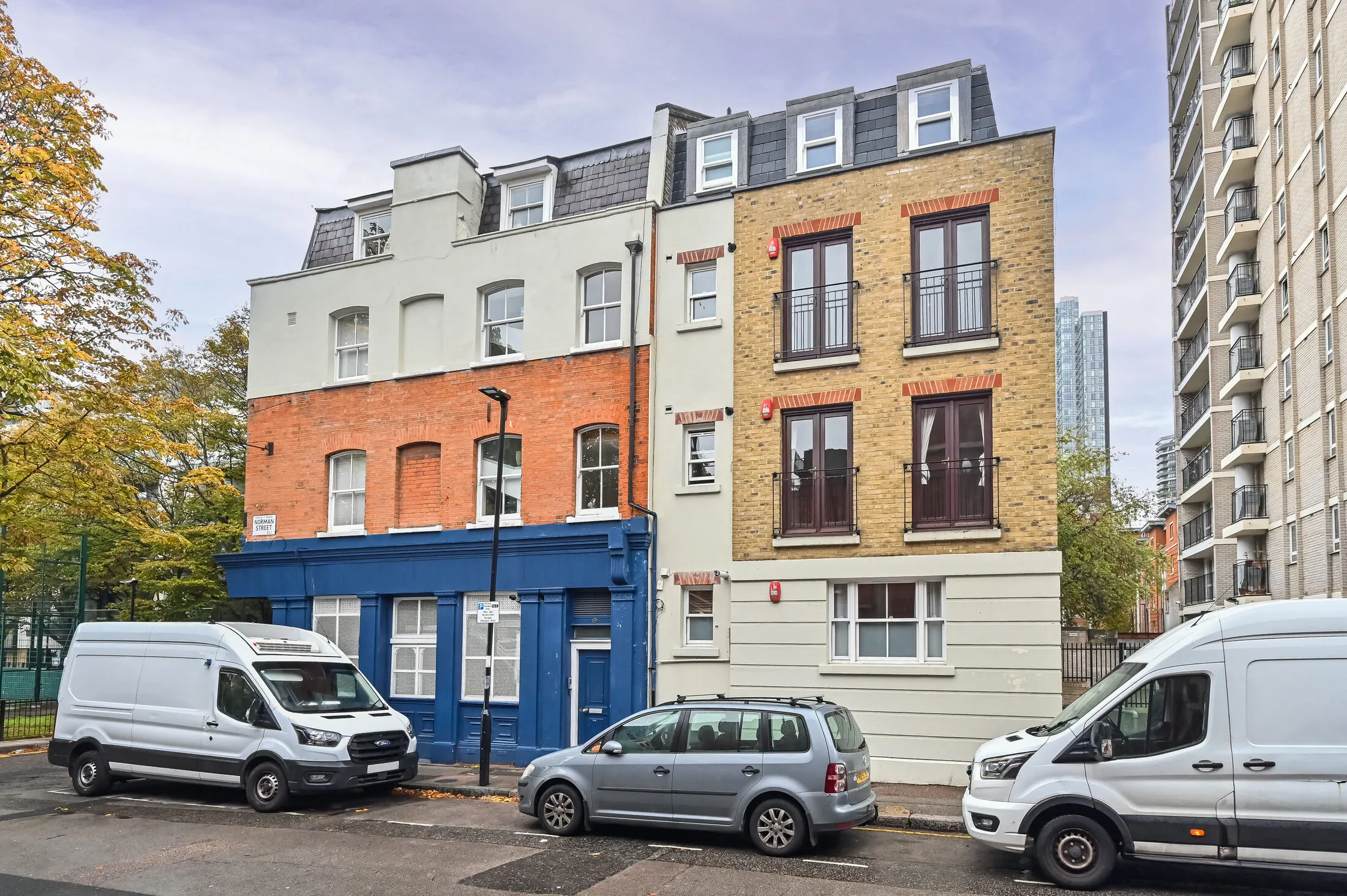 Flat Paton Street in Greater London