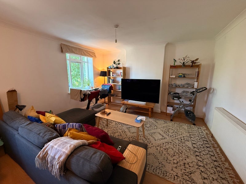 Room Rectory Square in Greater London