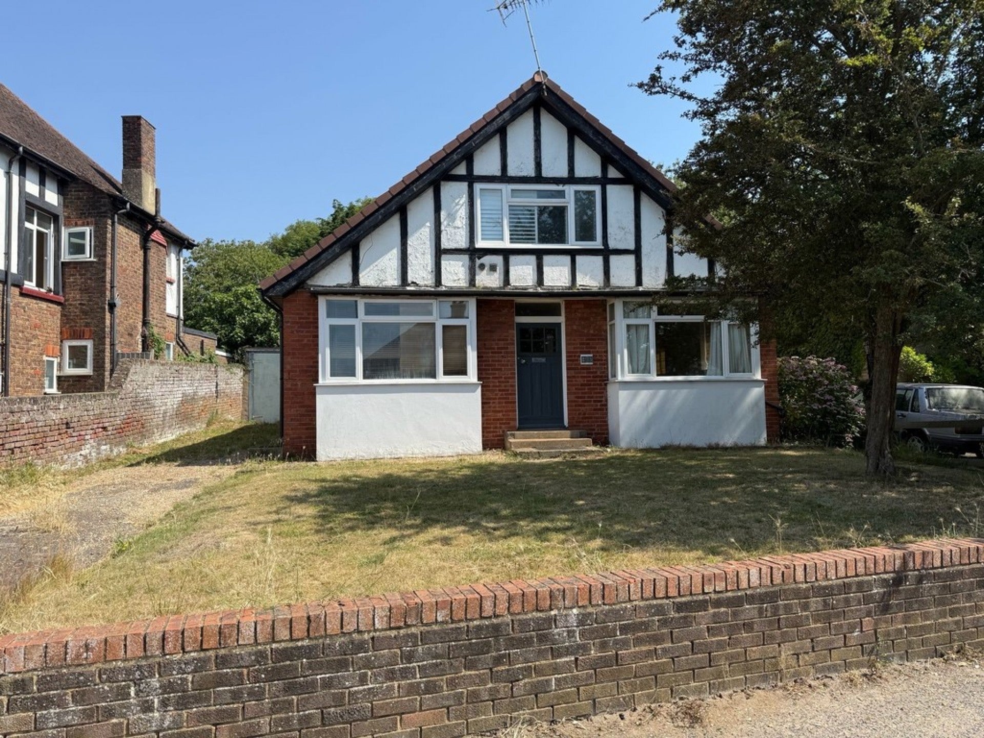 House The Crescent in Adur