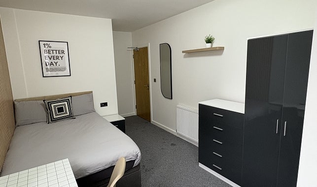 Room Queen Street in Sheffield