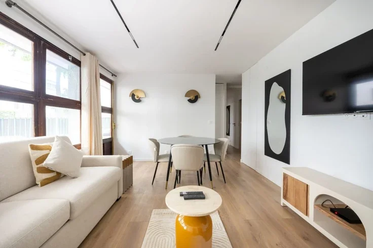 Appartement Rue Lisfranc à Paris