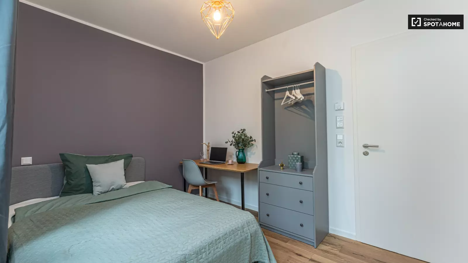 Wohnung Cunostraße in Berlin