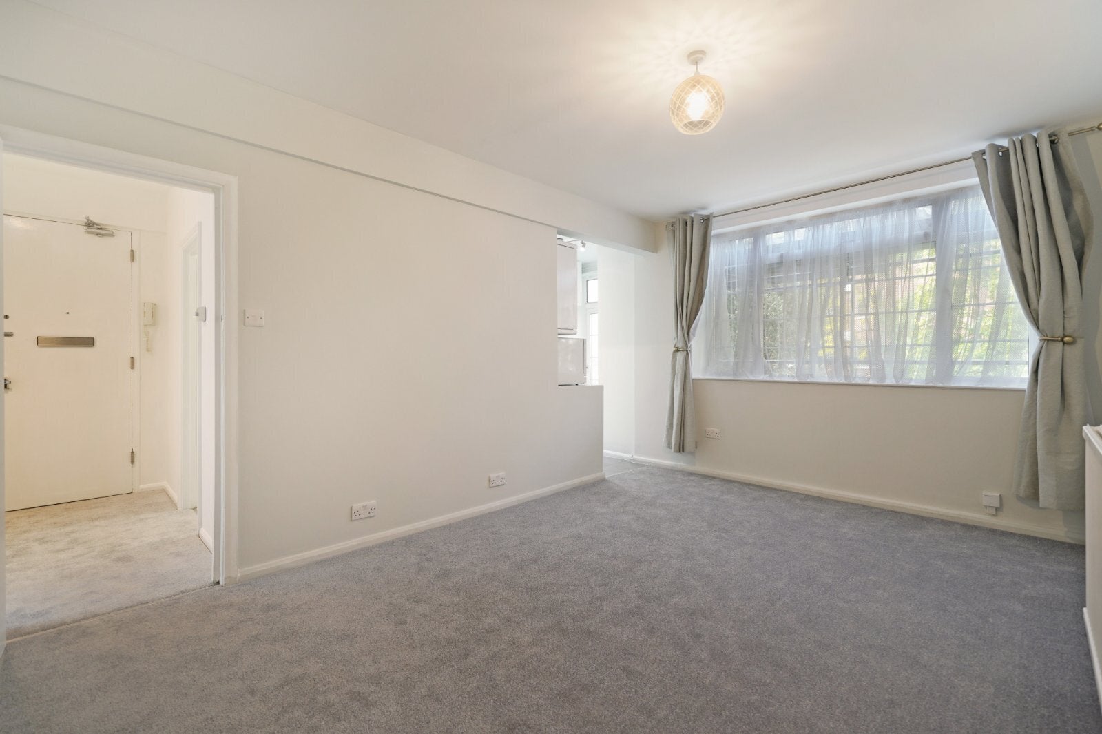 Flat Eamont Street in City of Westminster