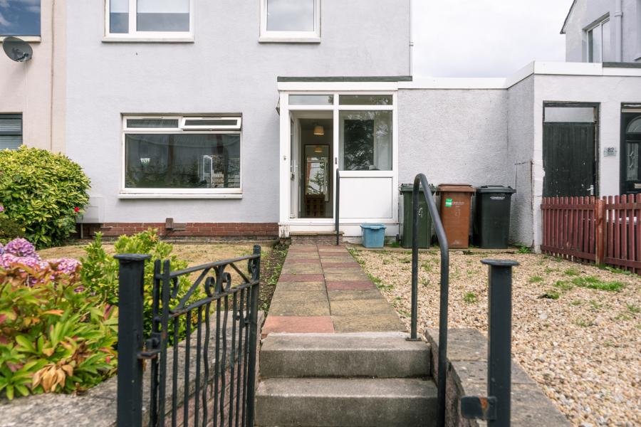 House Turnhouse Road in City of Edinburgh