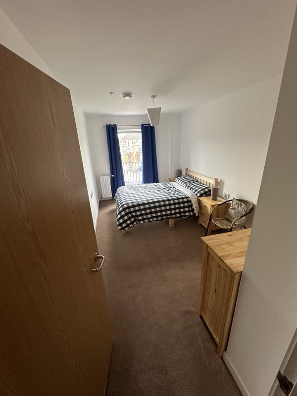 Room Langlands Road in Glasgow