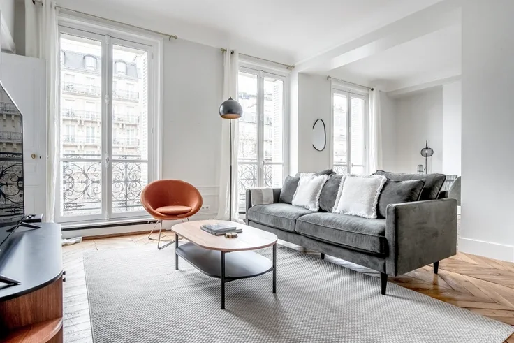 Flat Rue de Tilsitt in Paris