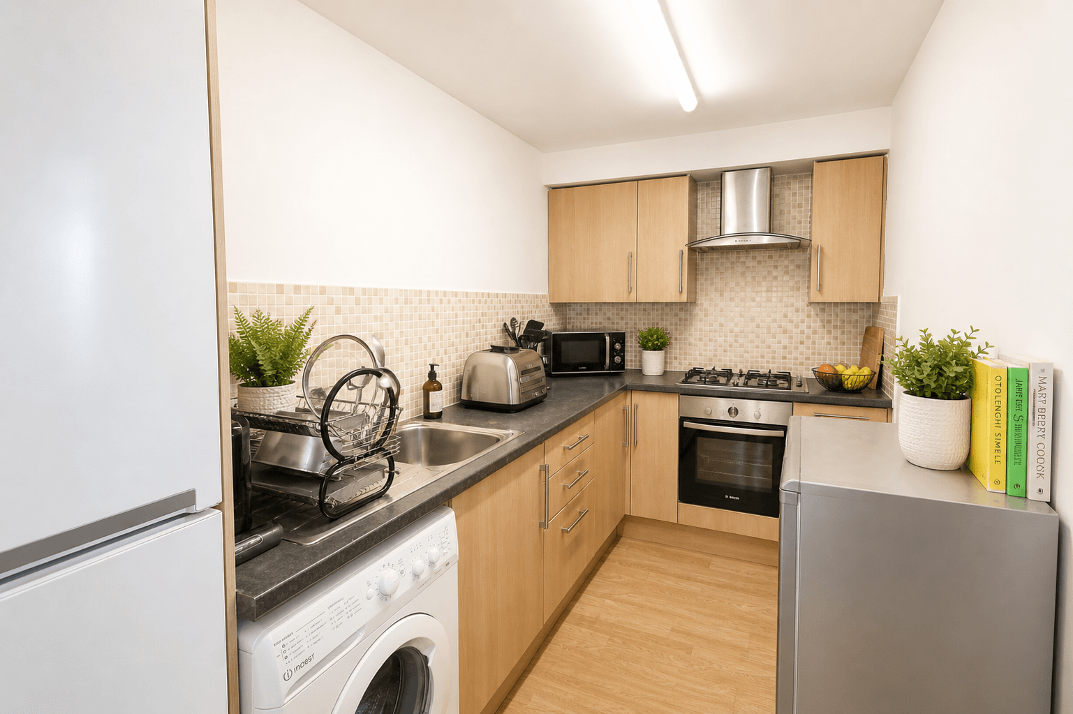 Flat Northolt Road in Greater London