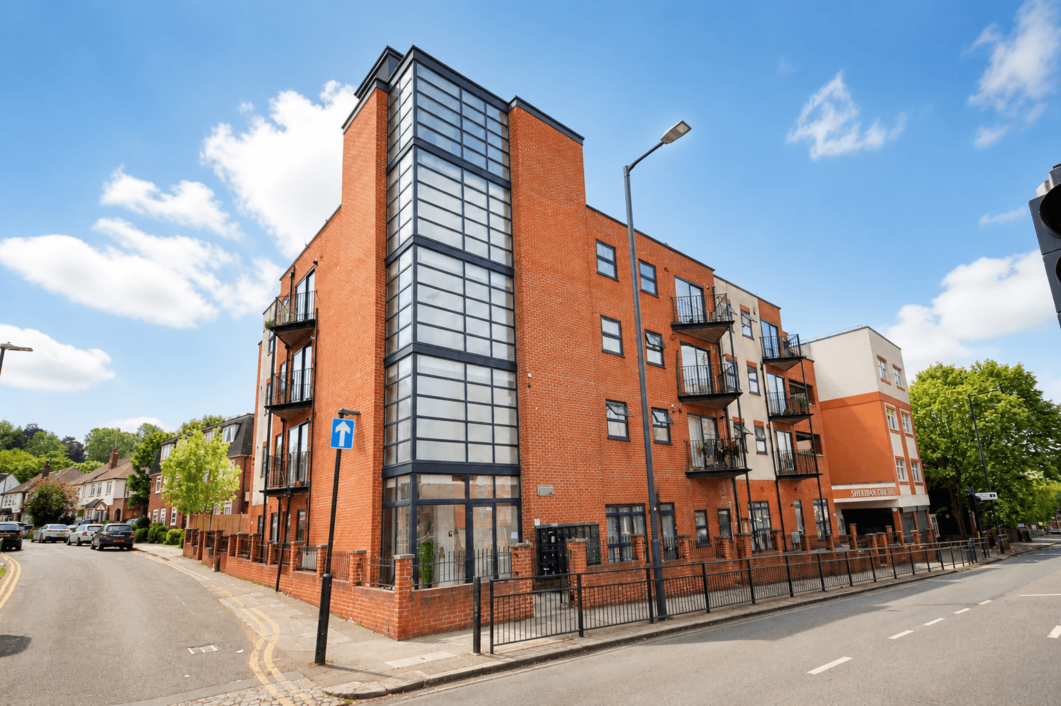 Flat Northolt Road in Greater London