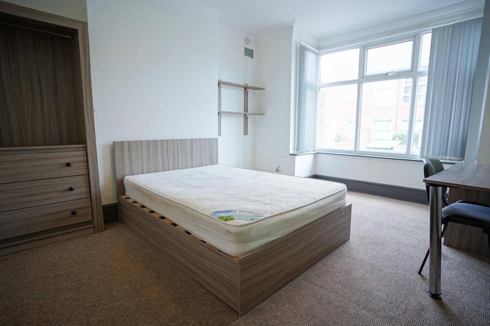 Flat Royland Road in Charnwood
