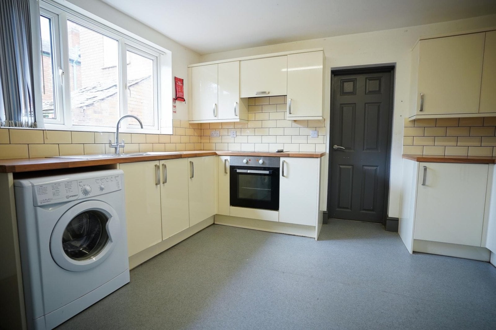 Flat Royland Road in Charnwood