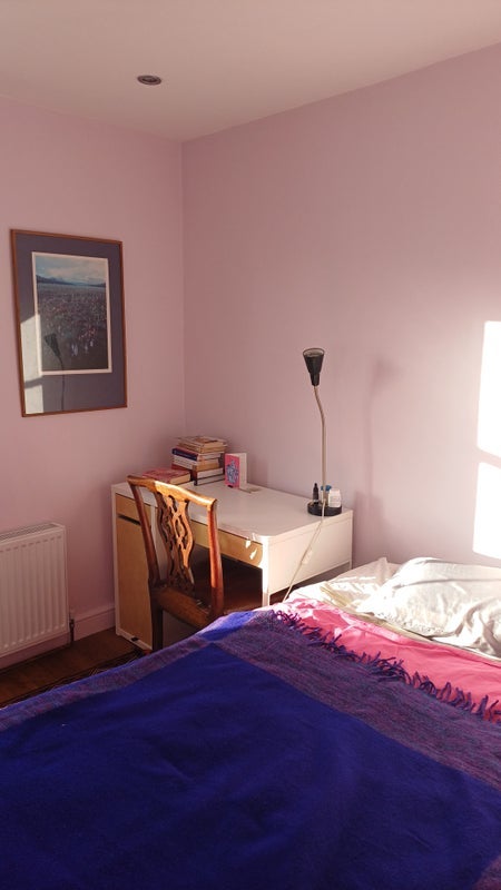 Room Bouverie Road in Greater London