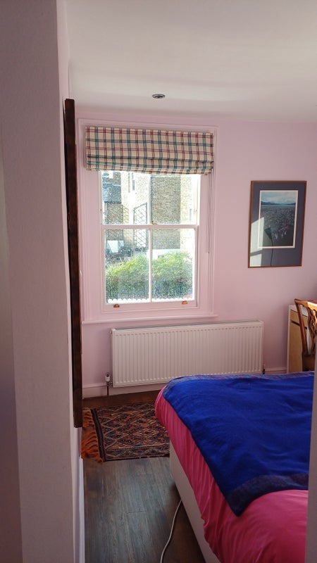 Room Bouverie Road in Greater London
