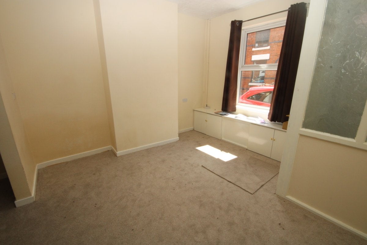 Flat South Street in Chester
