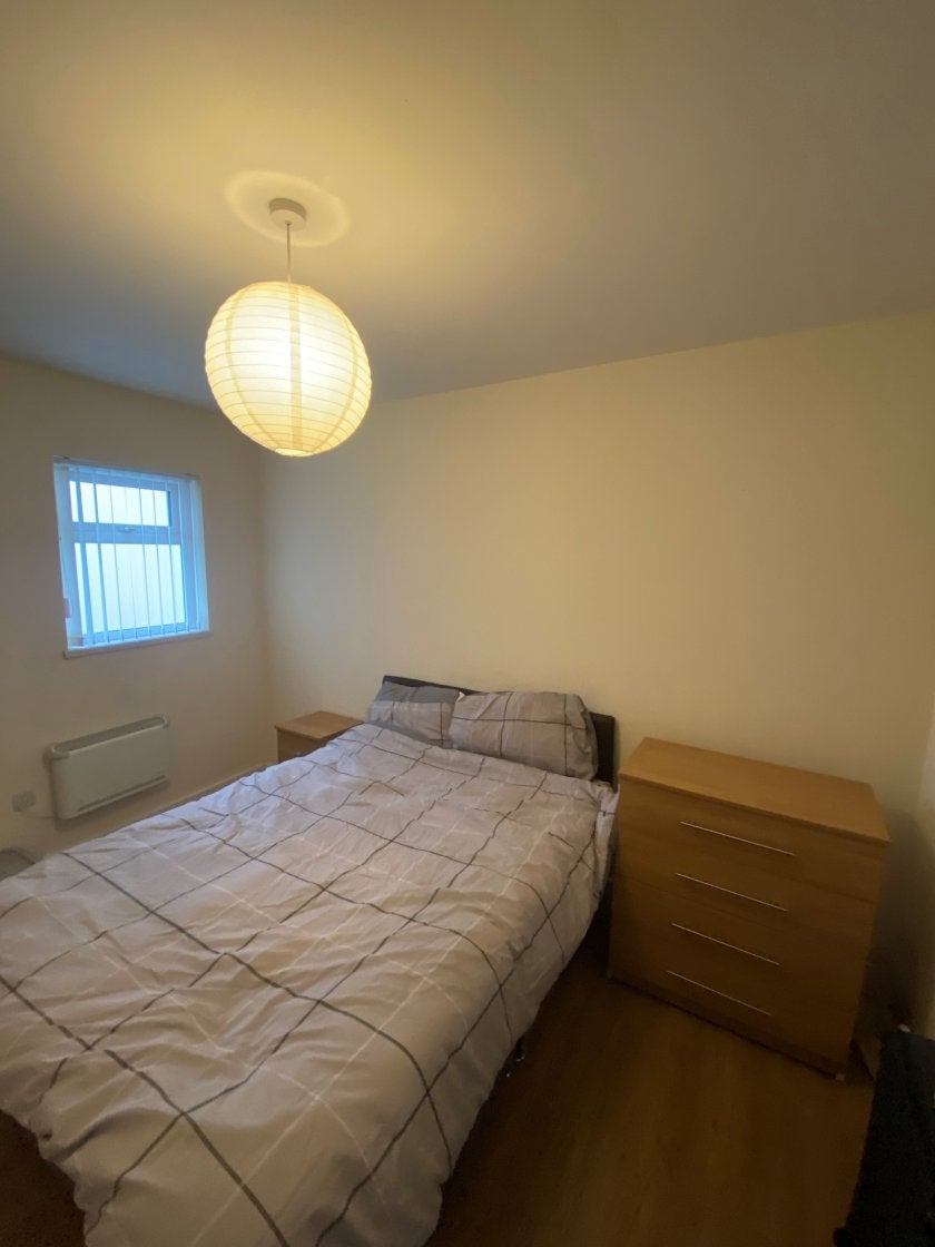 Flat The Kingsway in Swansea