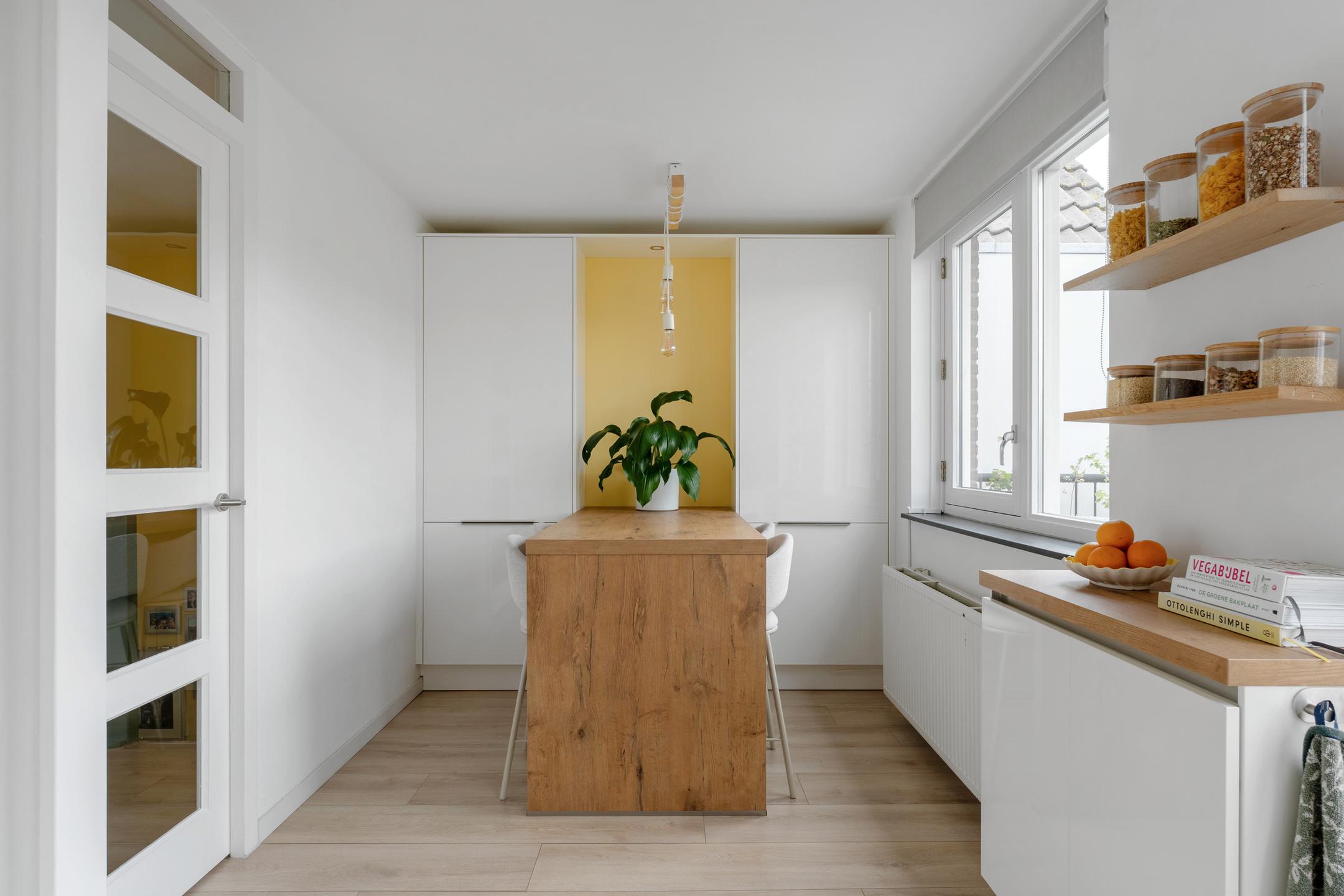 Appartement te koop: Opzoomerstraat 11B, Rotterdam