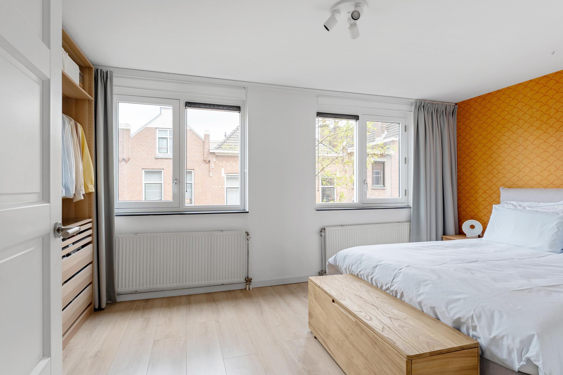Appartement te koop: Opzoomerstraat 11B, Rotterdam