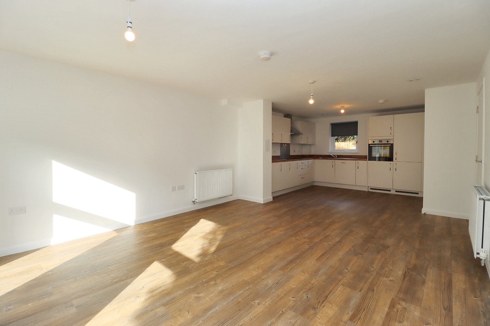 Flat Victoria Quay in City of Edinburgh