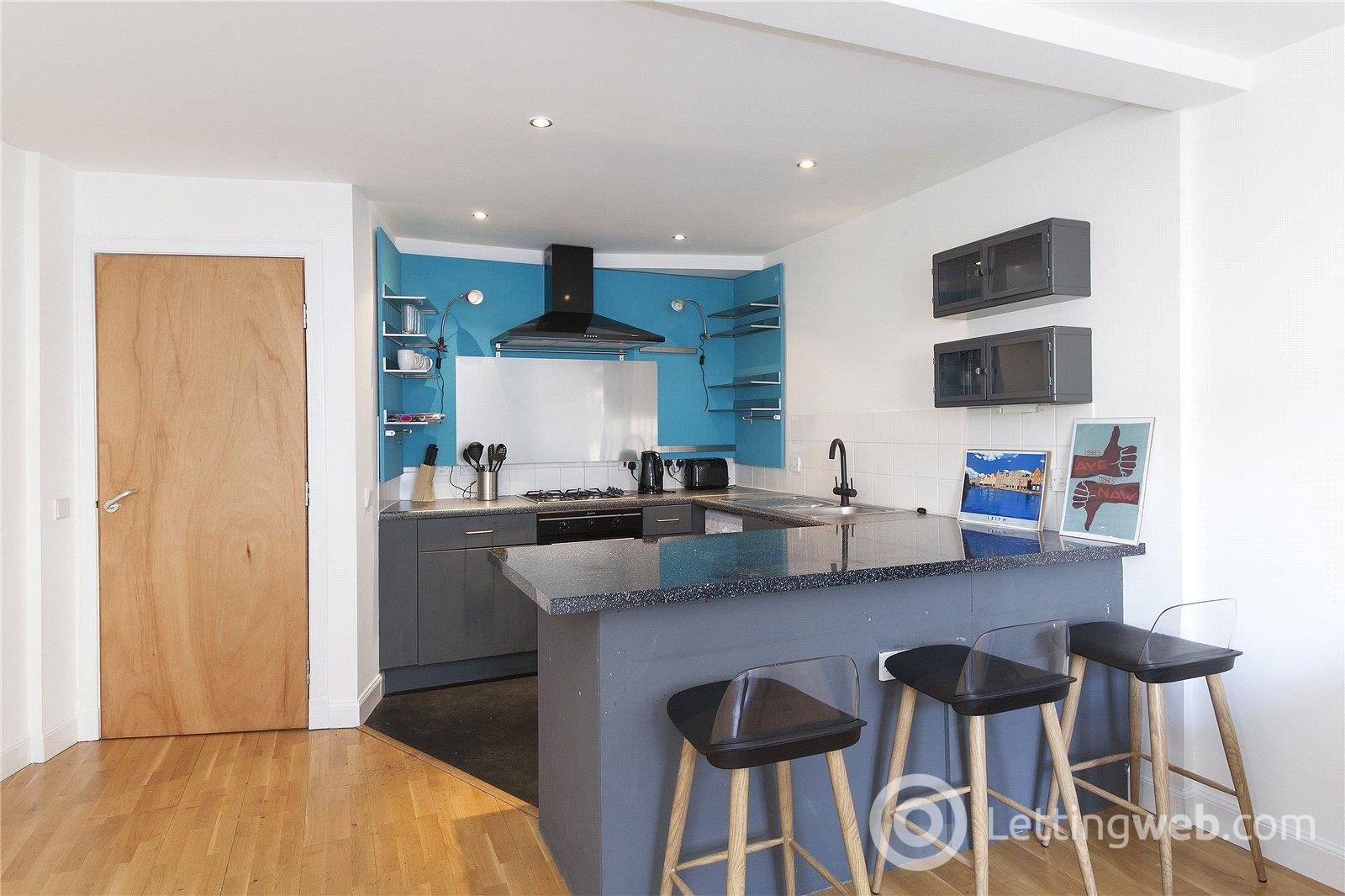 Flat Water Street in City of Edinburgh