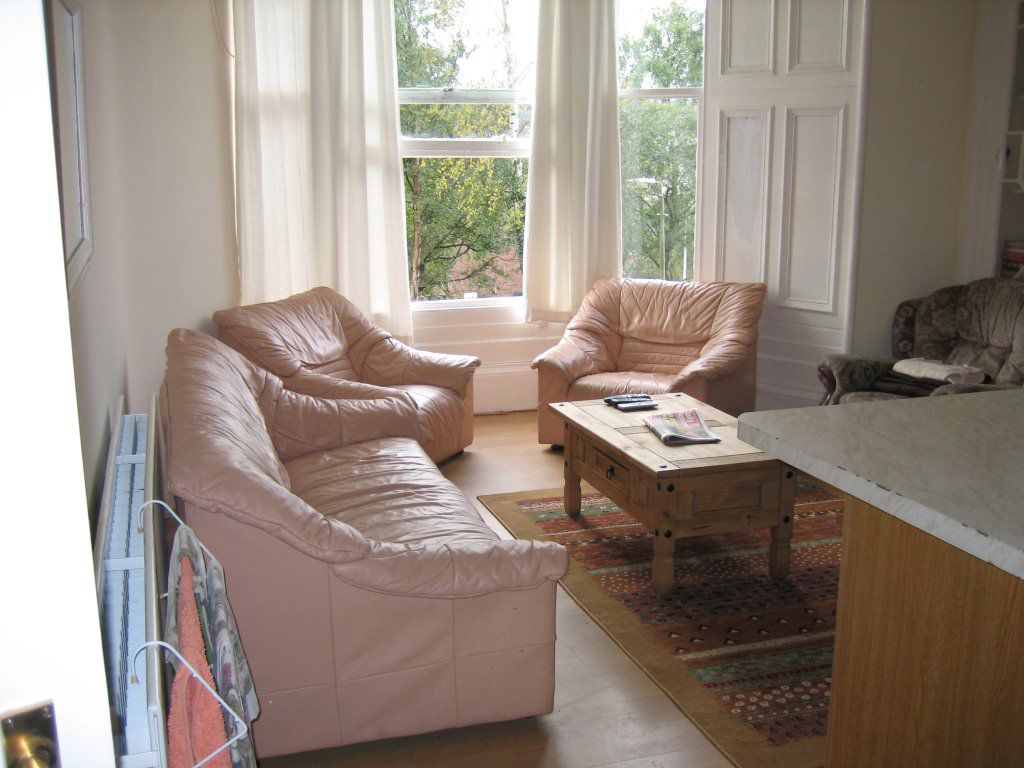 Room St Mary Place in Dundee