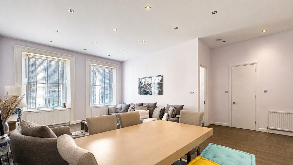 Flat Princes Gate in City of Westminster