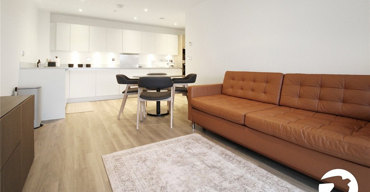 Flat Rixson Road in Ebbsfleet Garden City