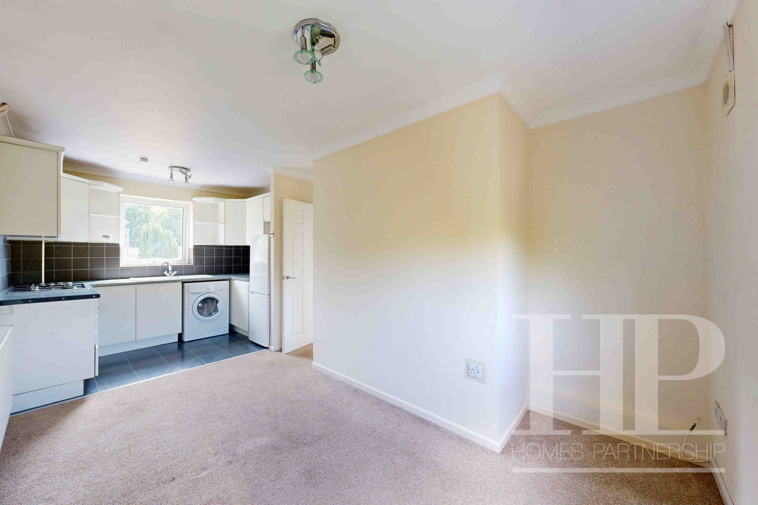 Flat Greenways Walk in Crawley