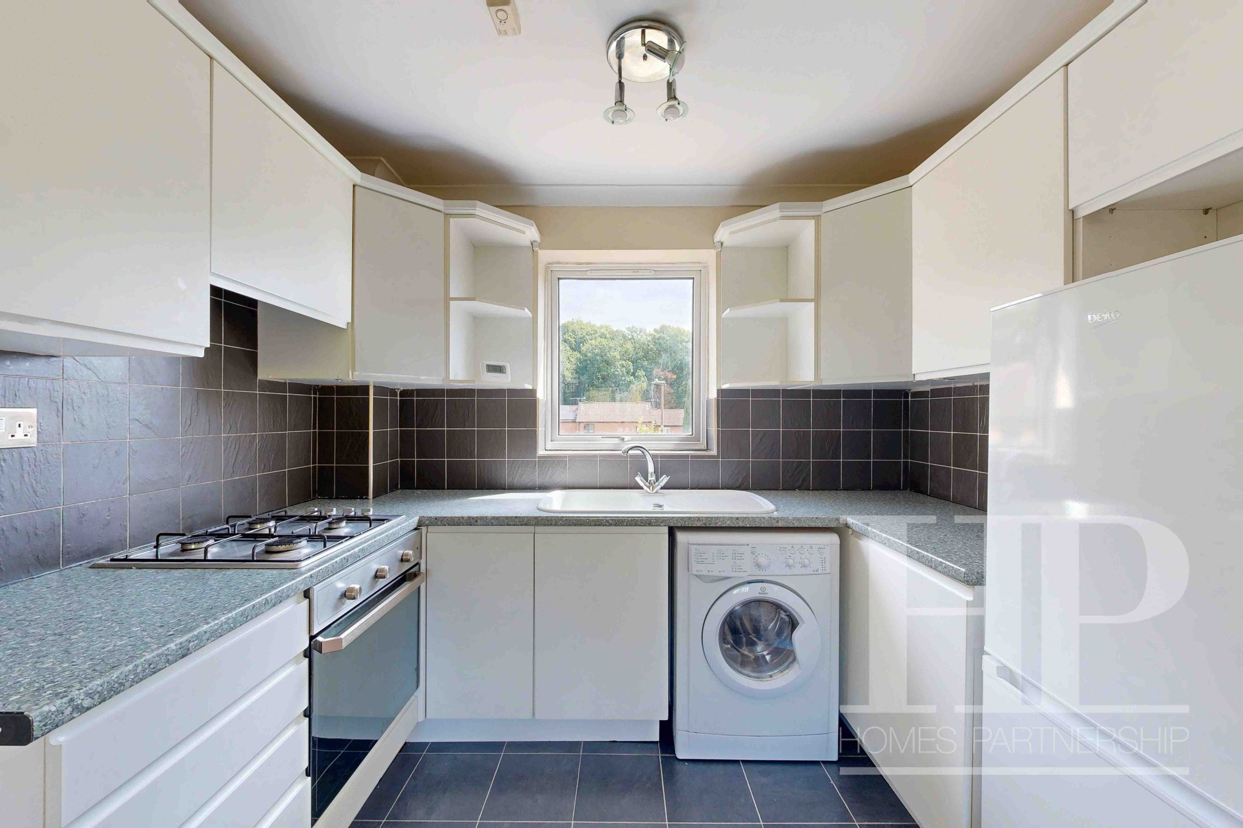 Flat Greenways Walk in Crawley