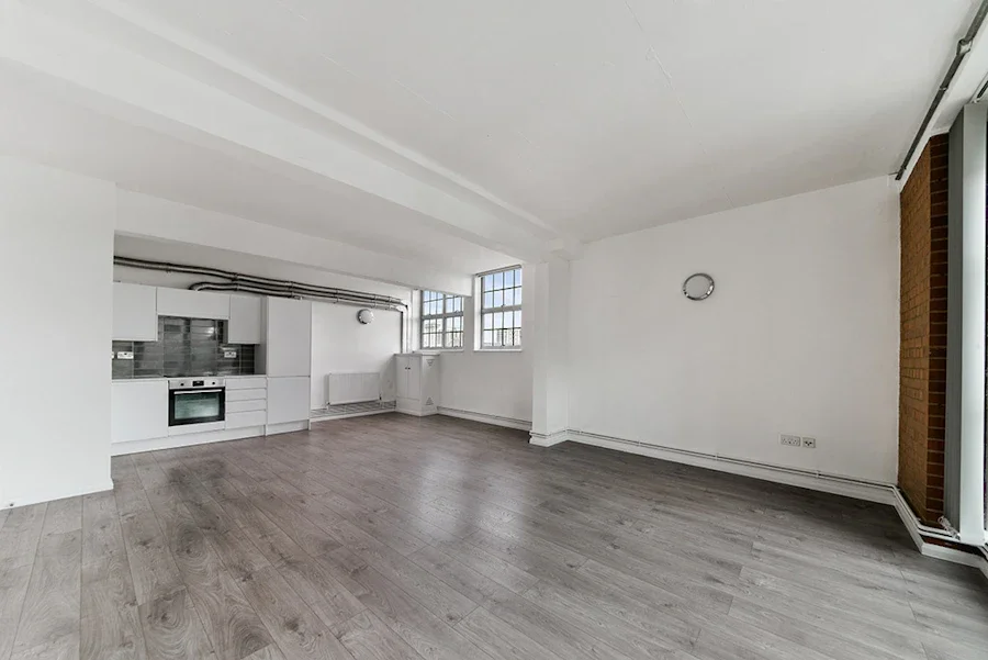 Flat Kingsland Road in London
