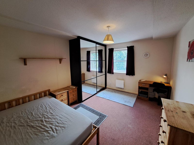 Flat Hathersage Road in Manchester