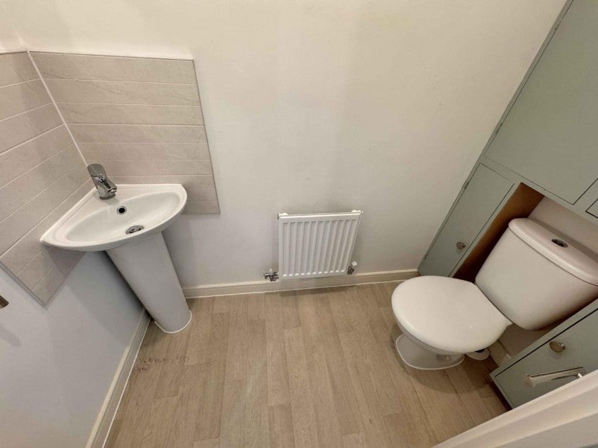House Preston Close in Rugby
