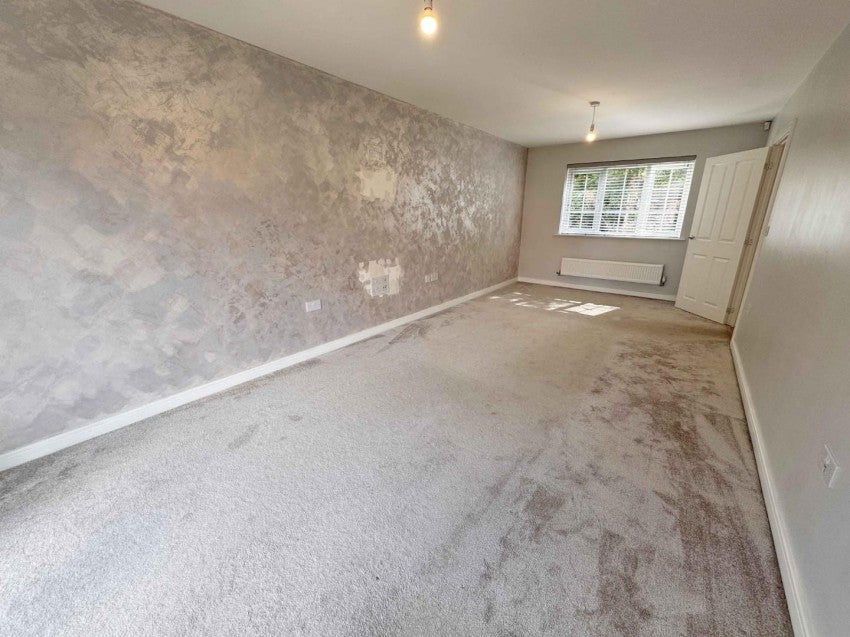 House Preston Close in Rugby