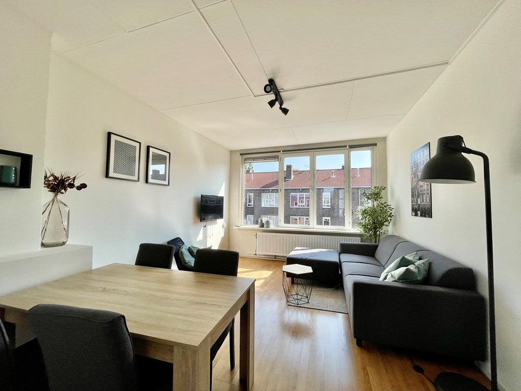 Appartement Frits Ruysstraat 2