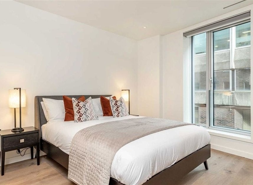 Flat Suffolk Street in City of Westminster