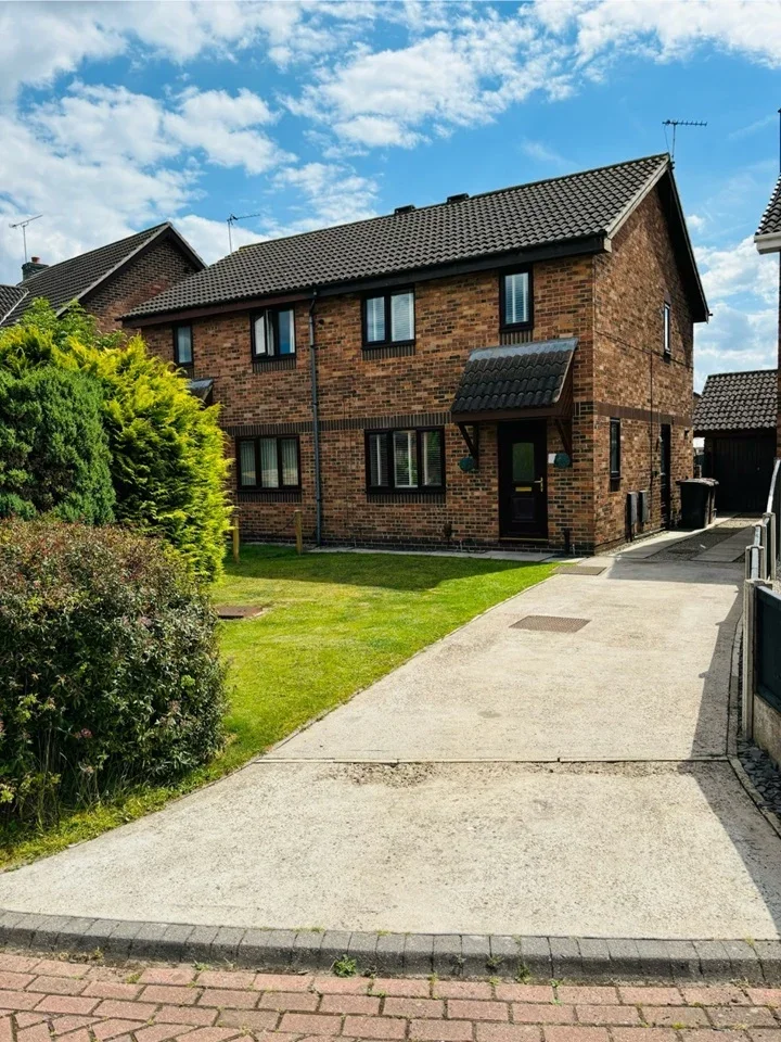 House Avenswood Lane in Flixborough