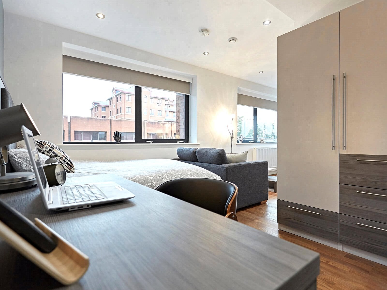 Flat Wade Lane in Leeds
