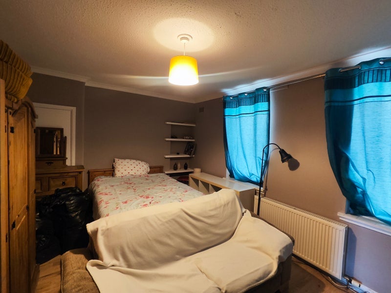 Room Ferry Road Avenue in City of Edinburgh