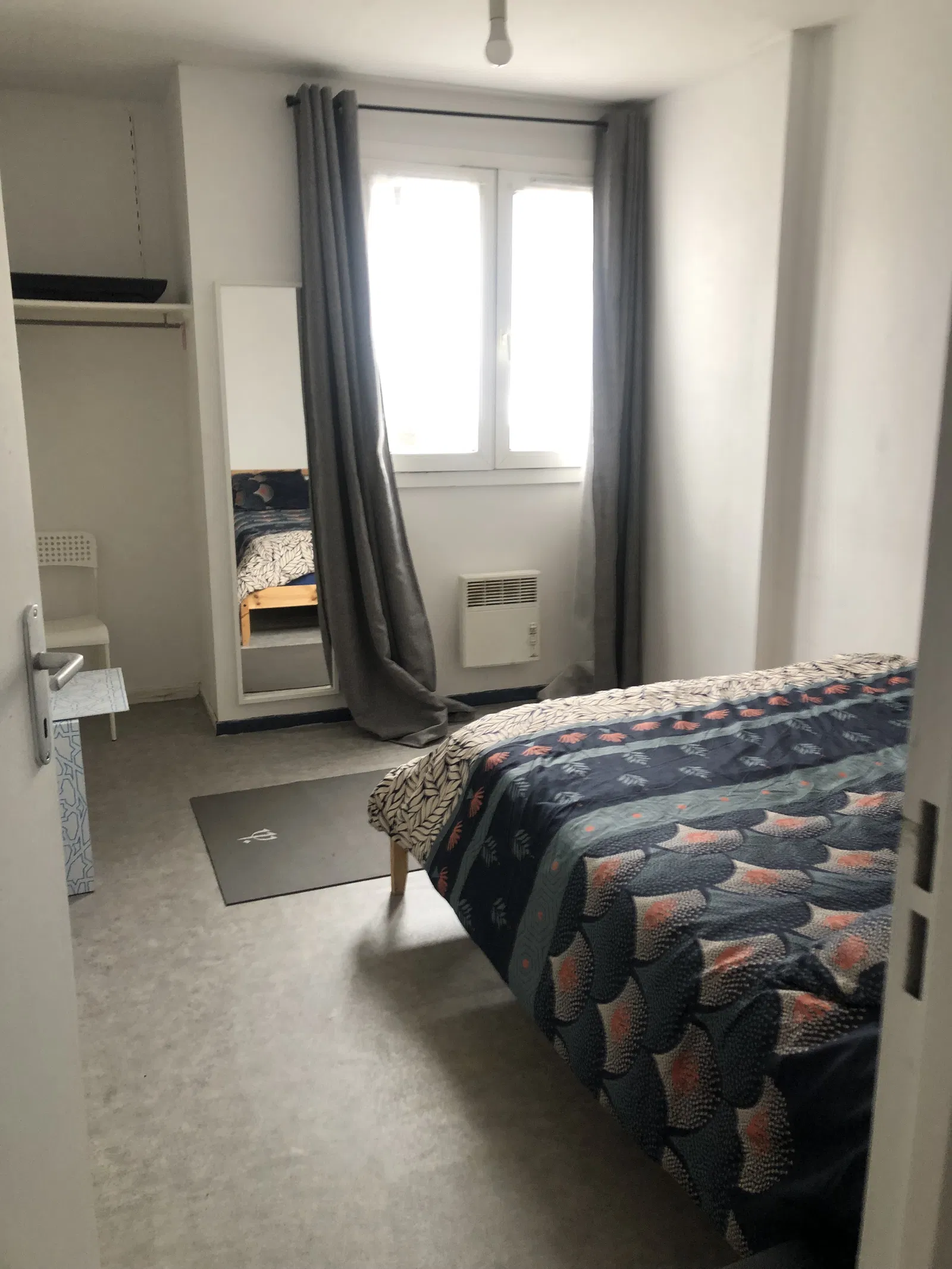 Room Allée des Moulineaux in Issy-les-Moulineaux