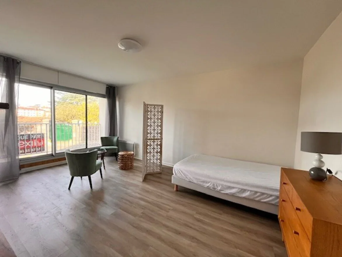 Flat Rue du Chasnot in Besançon