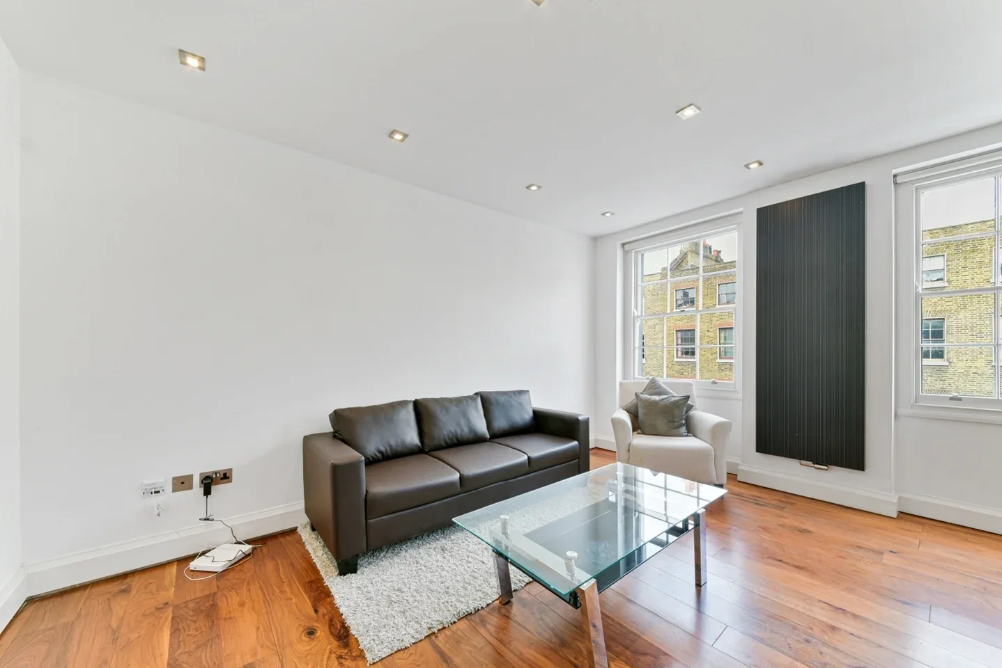 Flat Midford Place in Greater London