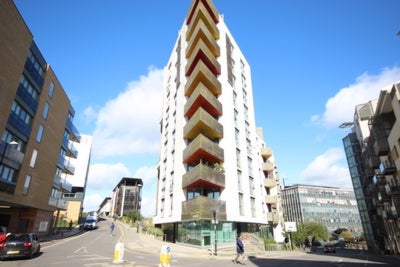 Flat Stroudley Road in Brighton