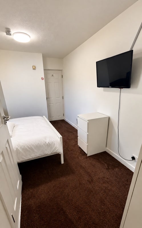 Room London Road in Sheffield