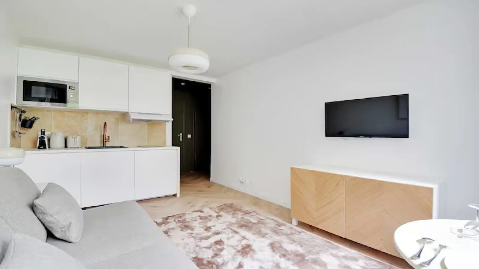 Appartement Rue Pierre Louys à Paris